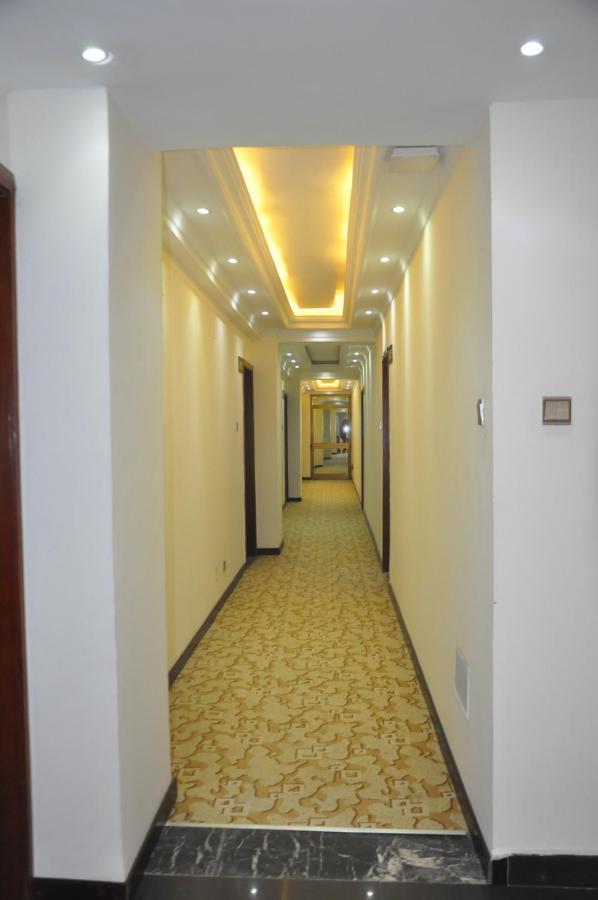 De Leopol Hotel Adís Abeba Exterior foto